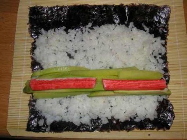 Maki sushi kalifornijskie (California roll)