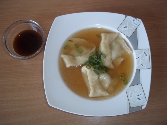 Zupa WON TON