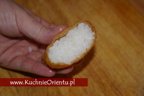 Inari sushi (inarizushi)