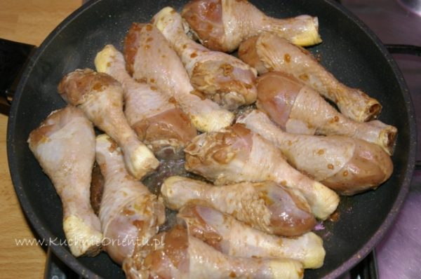 Filipiński kurczak Adobo