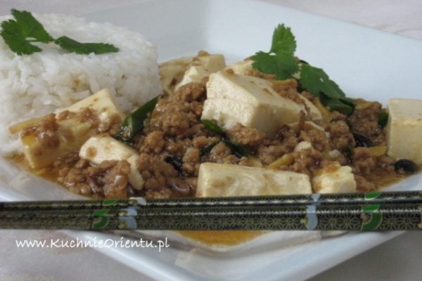 Tofu z mieloną wieprzowiną Mapo Tofu