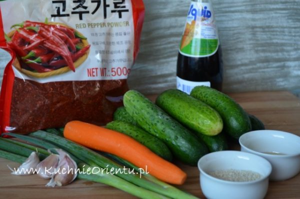 Kimchi z nadziewanych ogórków Kimchi Oisobagi