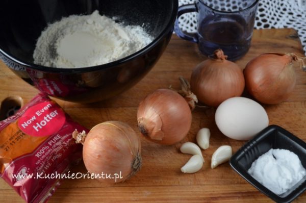 Cebulowe Bhaji (indyjskie placki cebulowe)