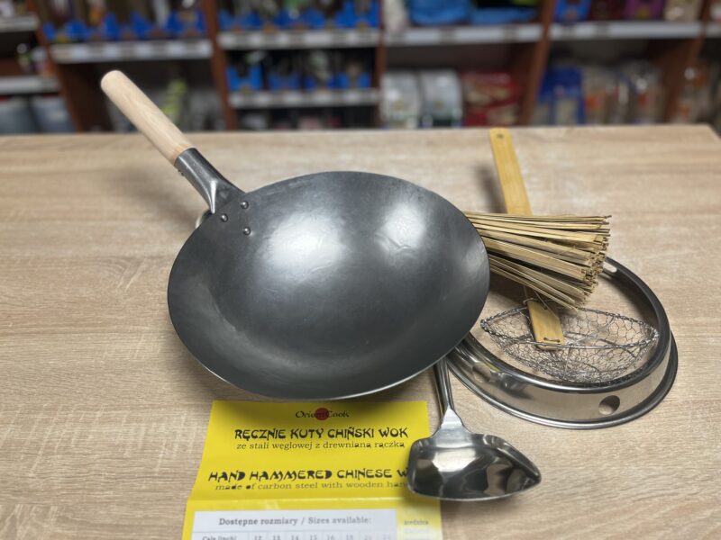 Zestaw wok RĘCZNIE KUTY Orient Cook ”12”cali (30cm) wraz z akcesoriami (5). W zestawie -25% taniej!